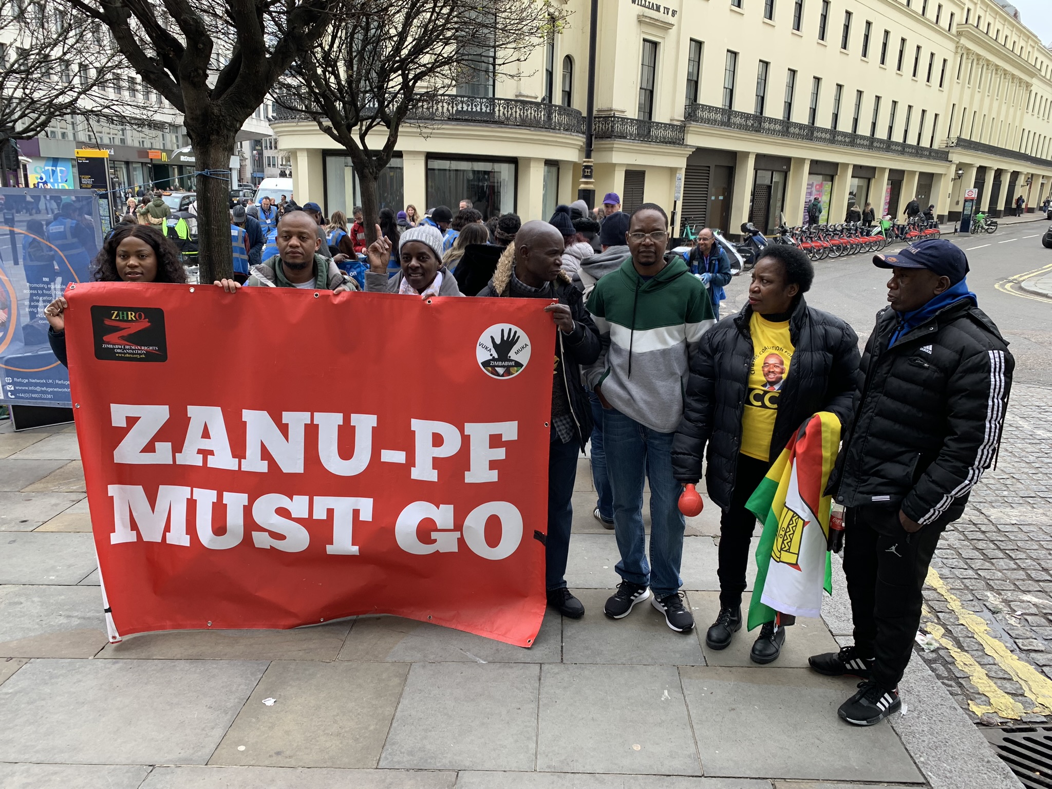 Cold the brave Zimbabweans call for #ZanuPFMustGo